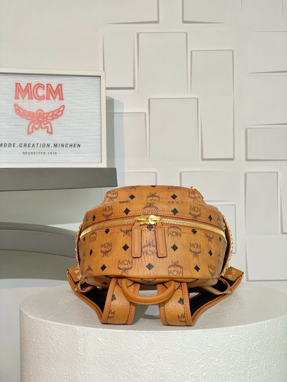 MCM Backpack - Picture 6 of 9